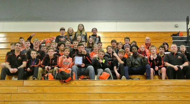 The Marshfield Middle School wrestling team won its third-straight Central Wisconsin Conference tournament title on Friday at Merrill High School.